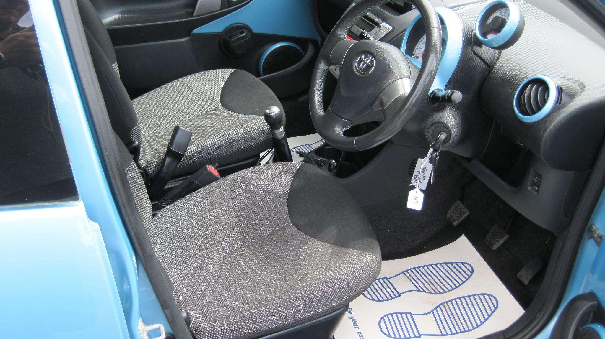 2014 TOYOTA AYGO 2014 TOYOTA AYGO