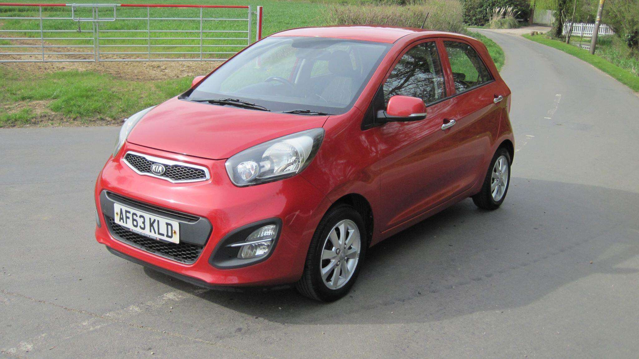 A 2013 KIA PICANTO 1.0 2 Euro 5 5dr A 2013 KIA PICANTO 1.0 2 Euro 5 5dr