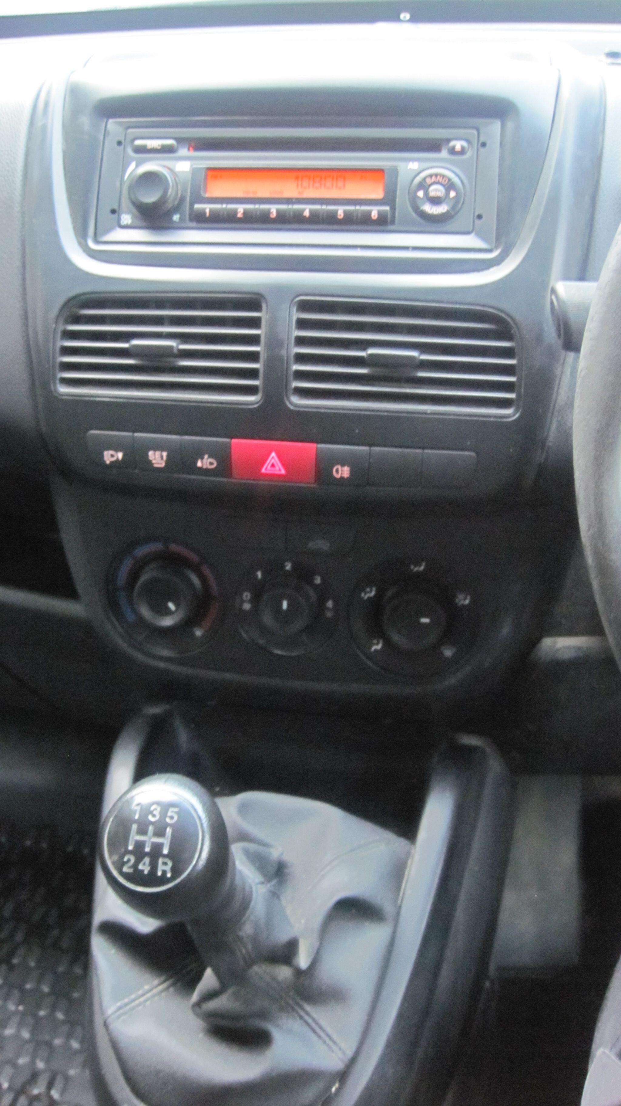 2015 VAUXHALL COMBO 2015 VAUXHALL COMBO