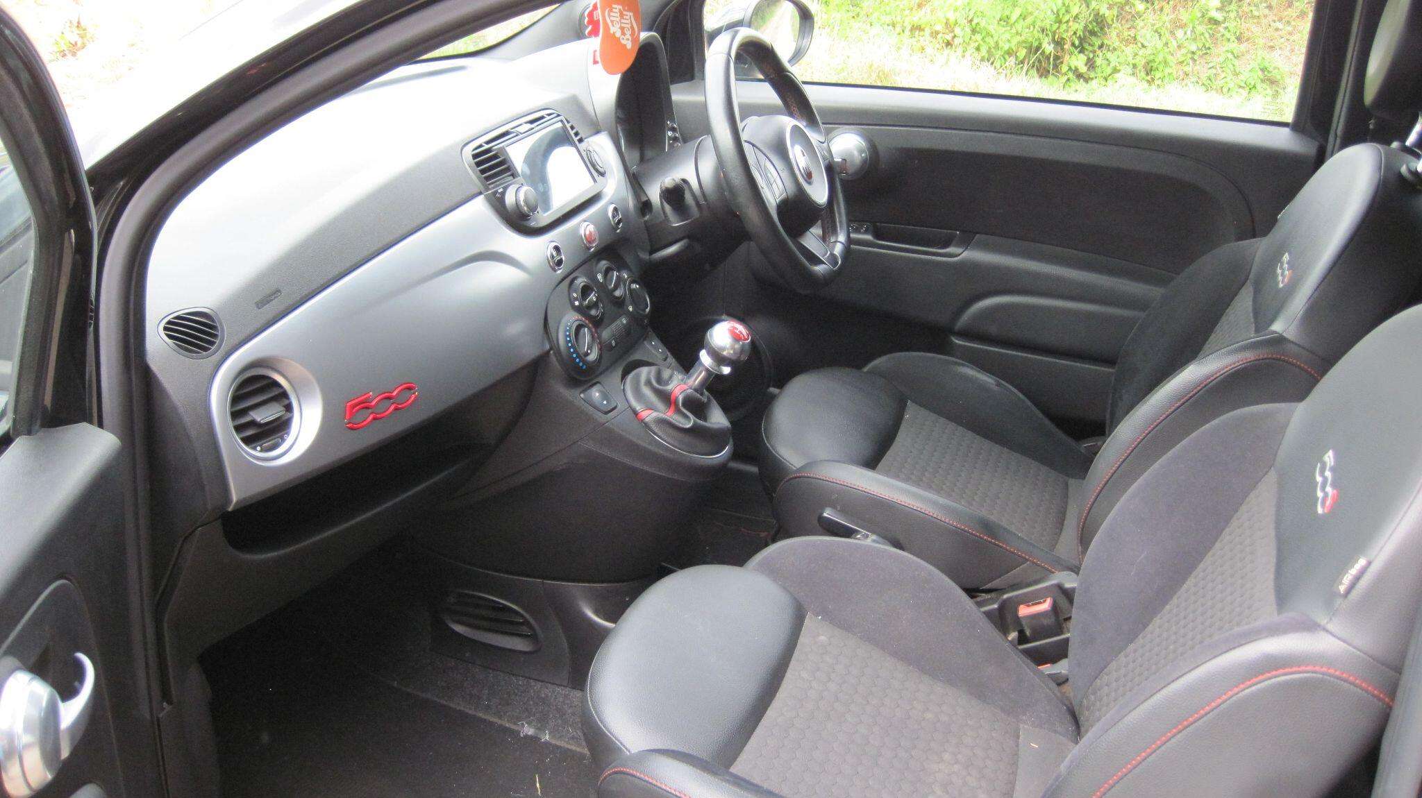 2014 FIAT 500 2014 FIAT 500
