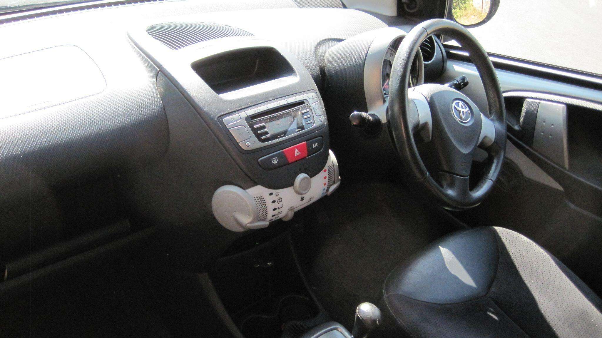 2012 TOYOTA AYGO 2012 TOYOTA AYGO