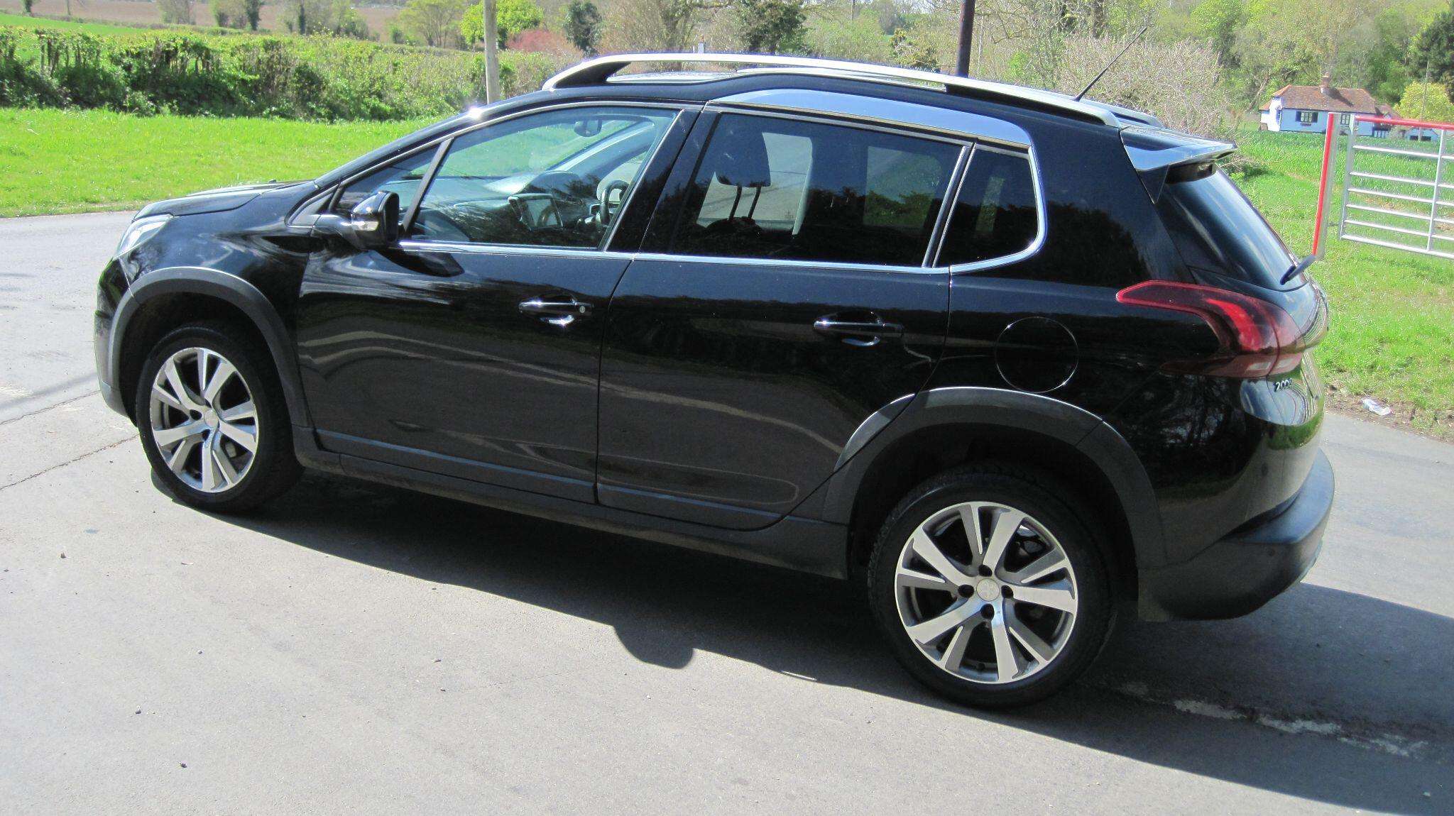 2019 PEUGEOT 2008 2019 PEUGEOT 2008