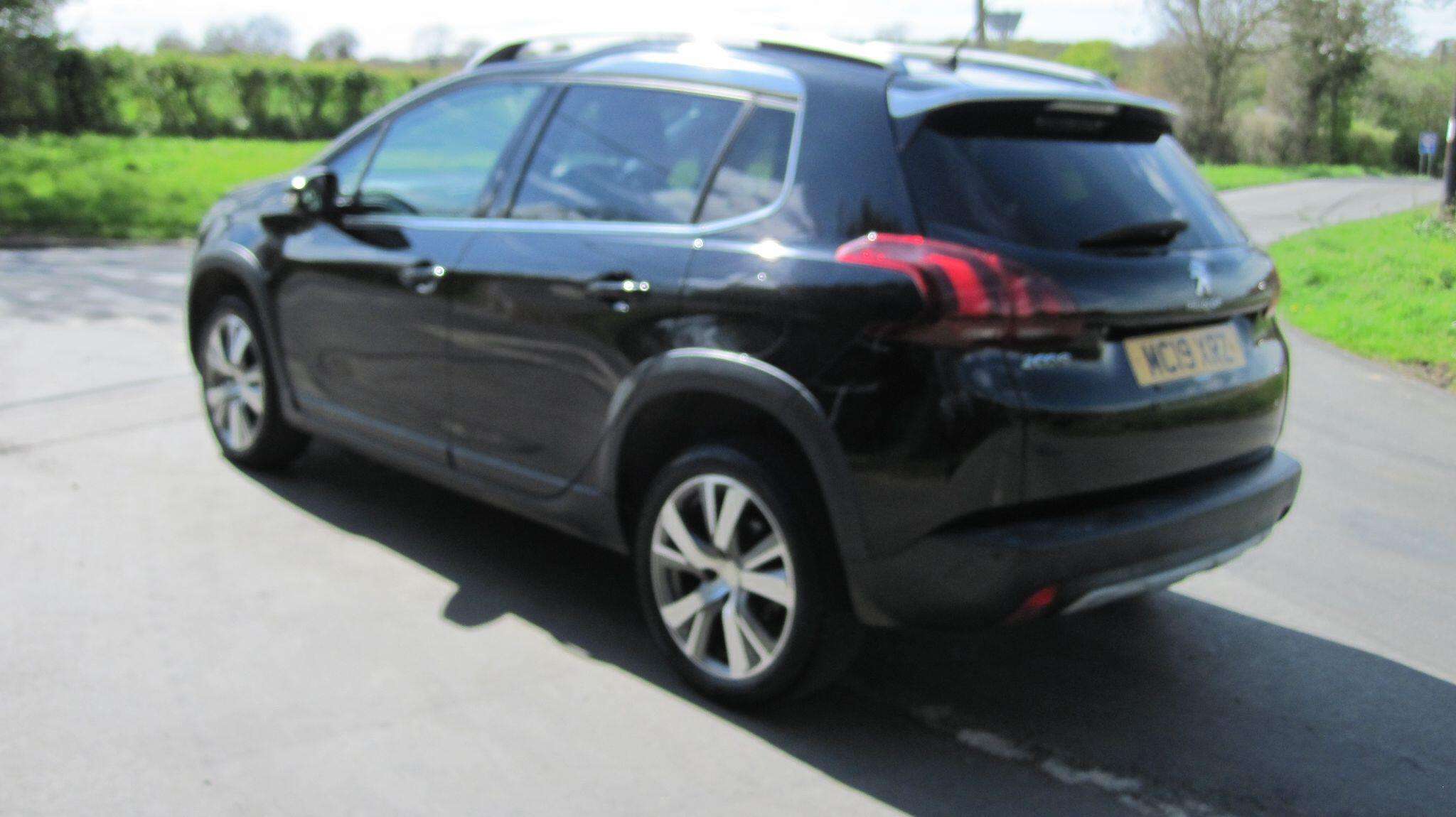 2019 PEUGEOT 2008 2019 PEUGEOT 2008