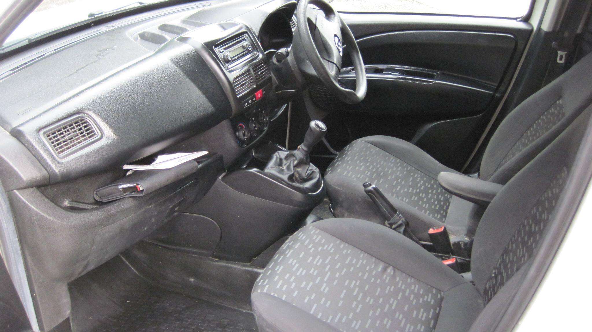 2015 VAUXHALL COMBO 2015 VAUXHALL COMBO