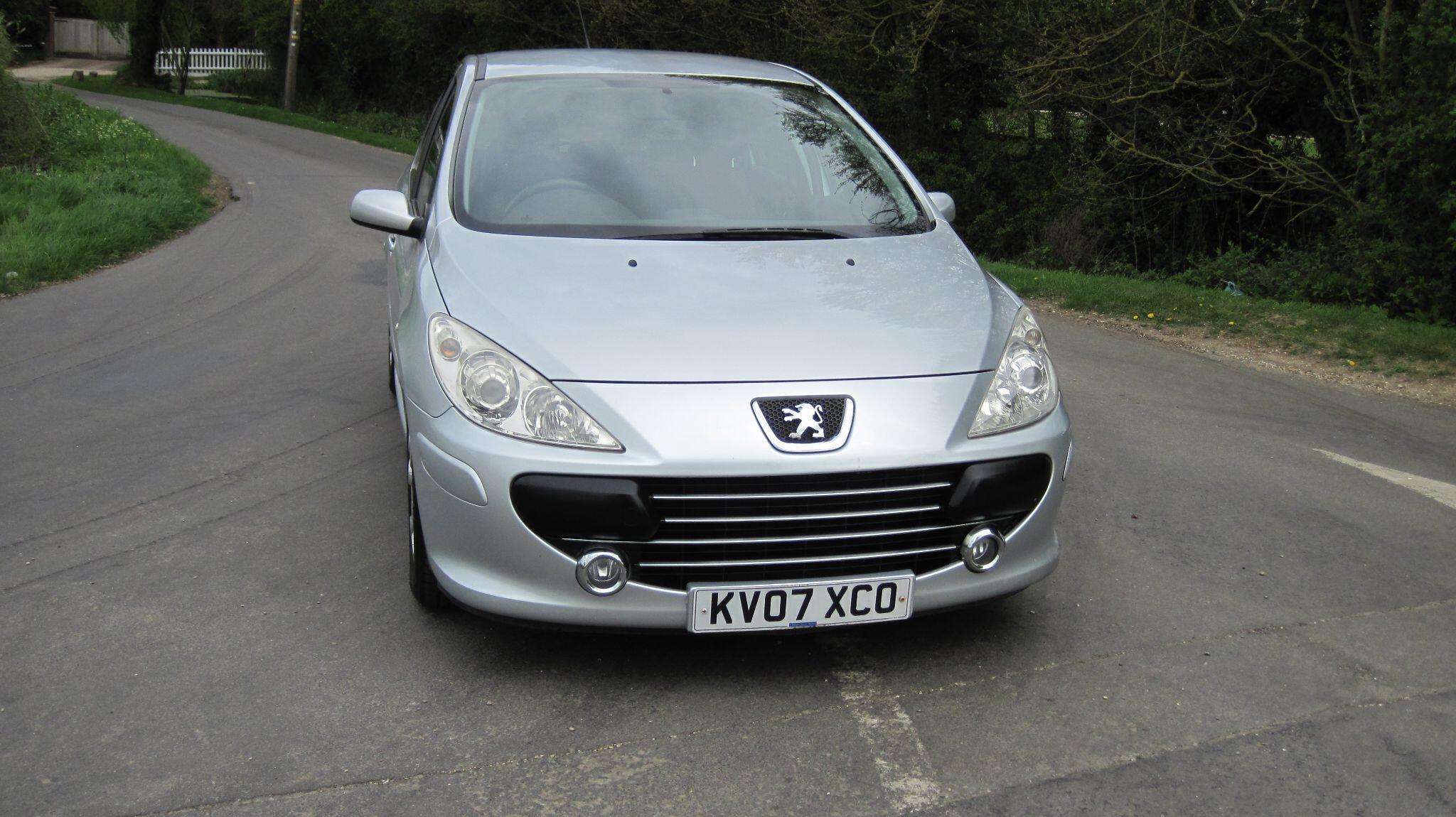 A 2007 PEUGEOT 307 1.6 16v S Tiptronic 5dr A 2007 PEUGEOT 307 1.6 16v S Tiptronic 5dr