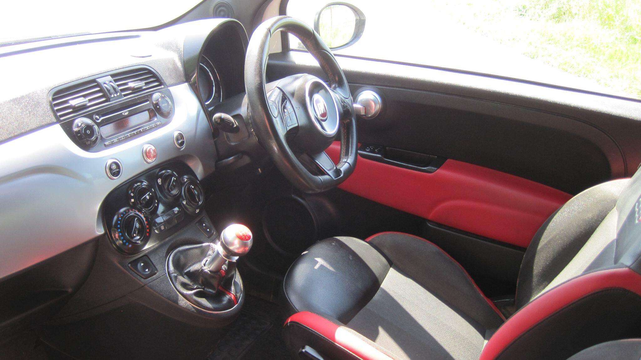 2014 FIAT 500 2014 FIAT 500