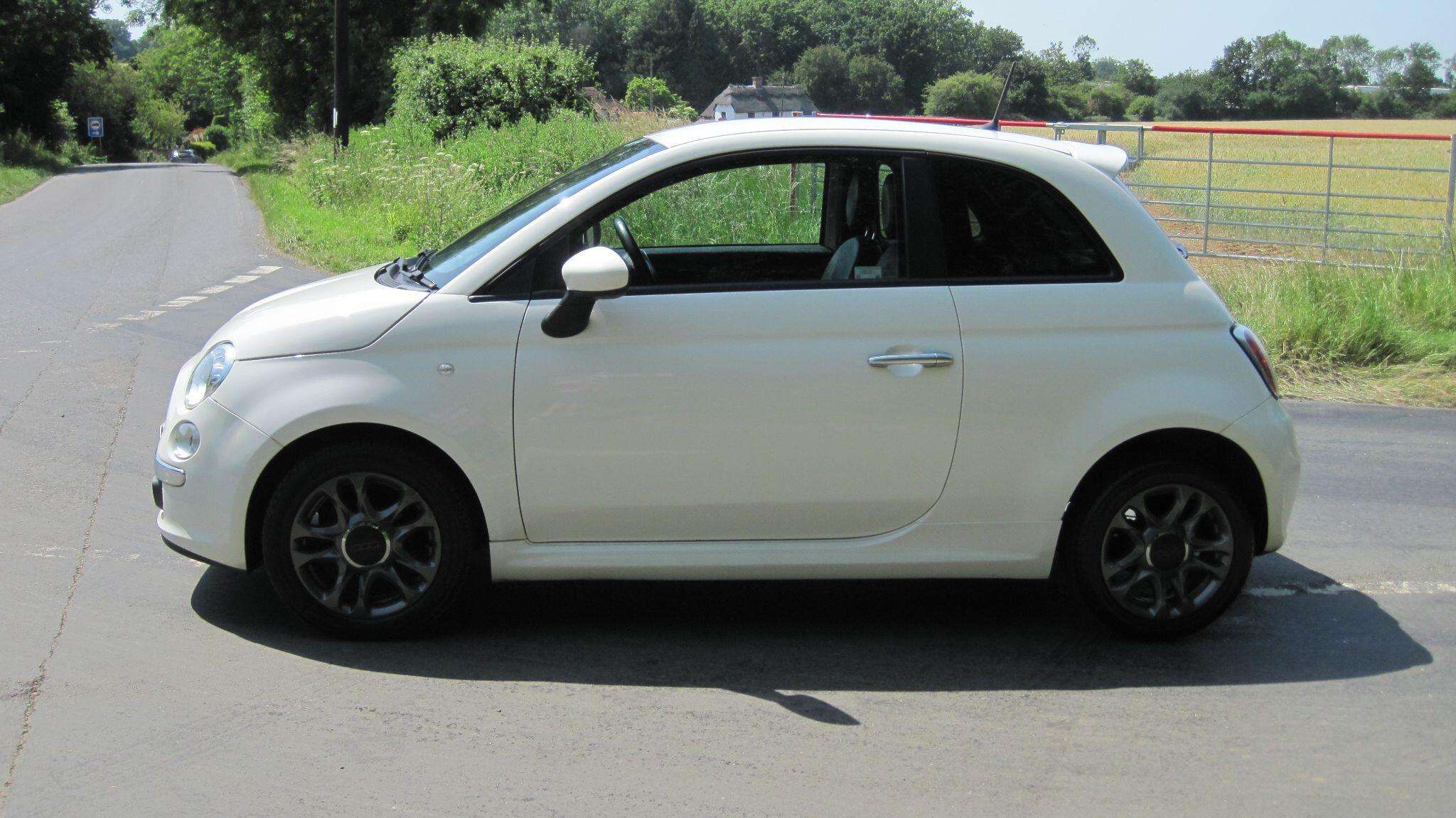 2014 FIAT 500 2014 FIAT 500