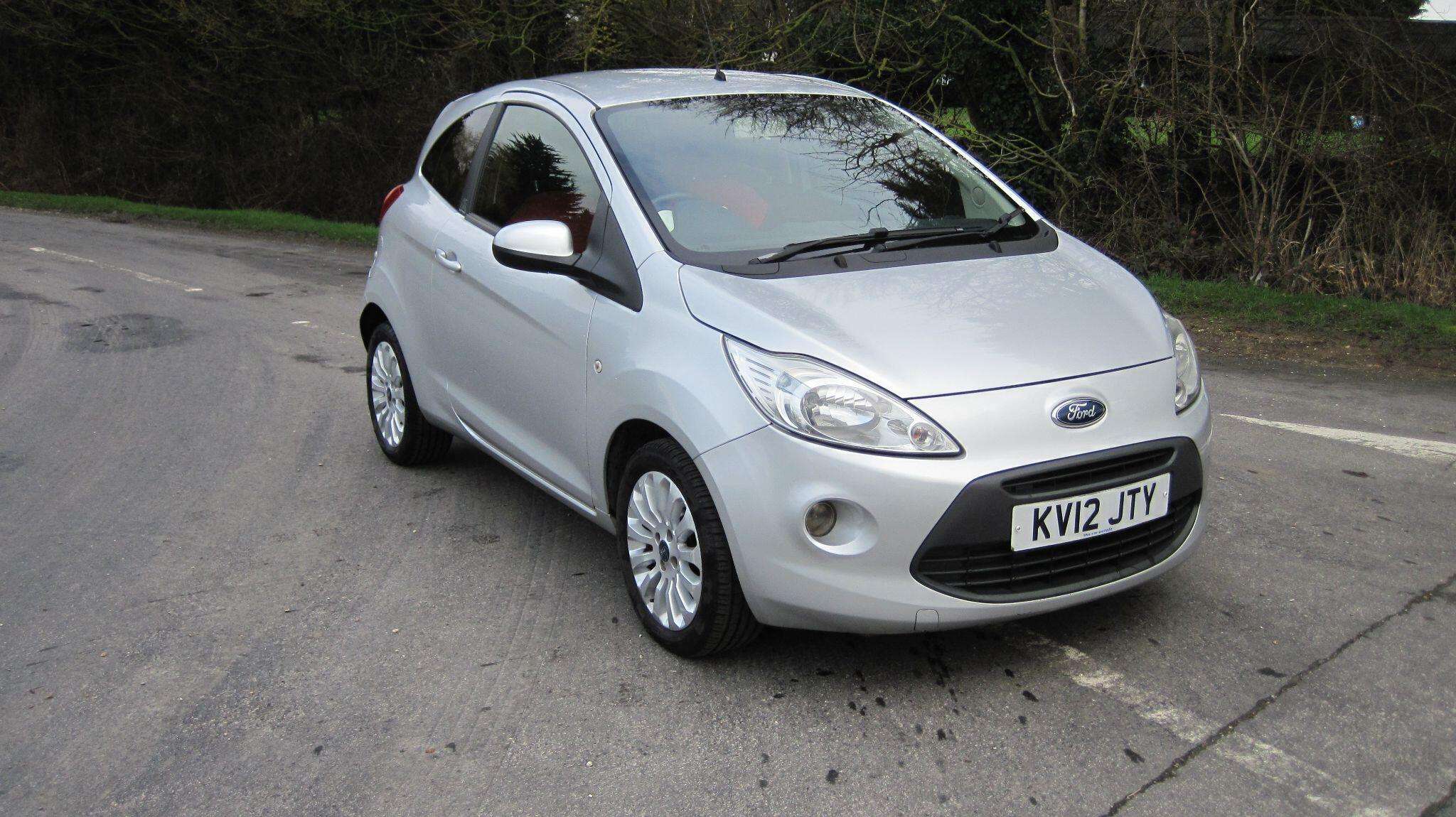 A 2012 FORD KA 1.2 Zetec Euro 5 (s/s) 3dr A 2012 FORD KA 1.2 Zetec Euro 5 (s/s) 3dr