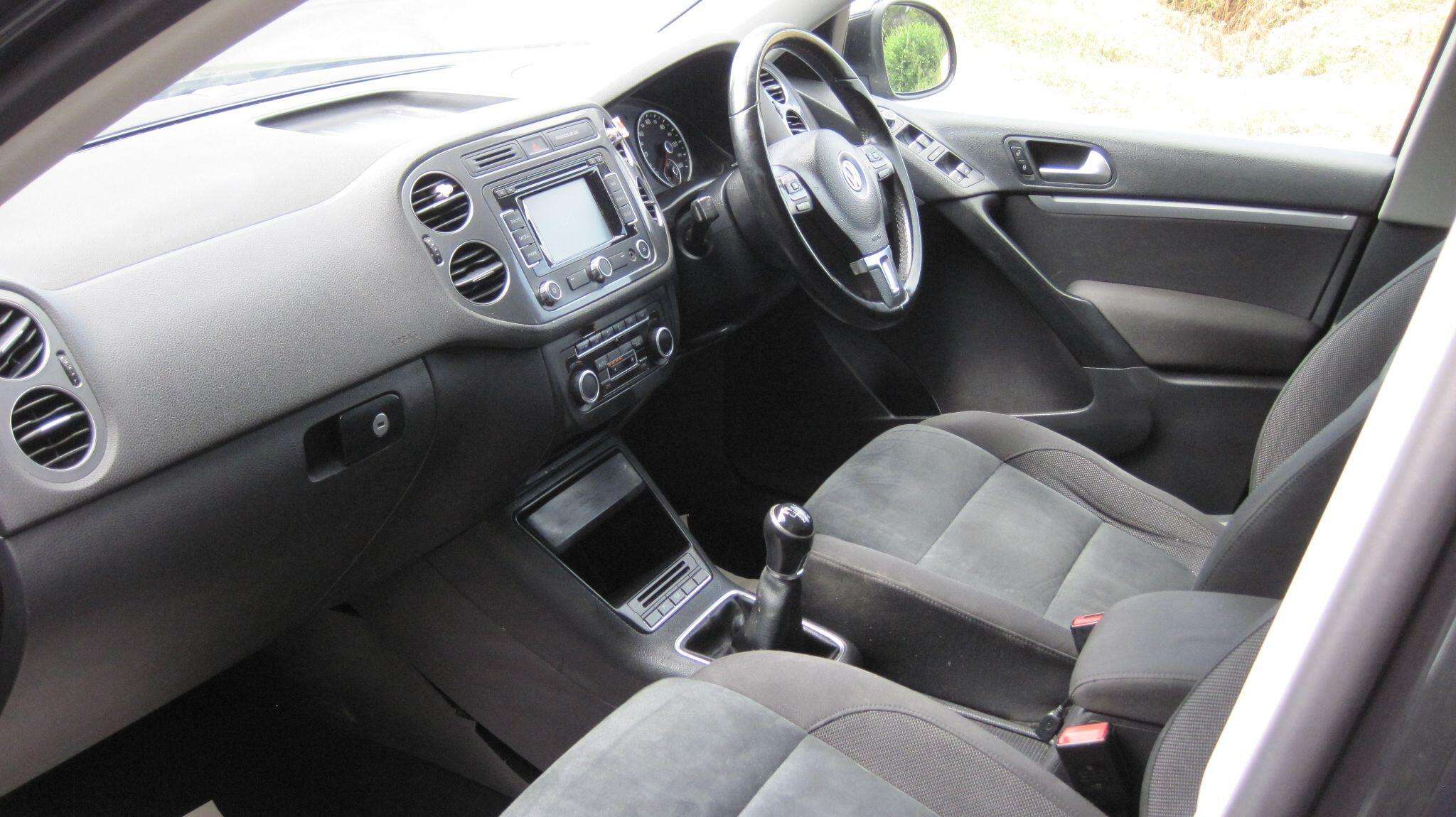2015 VOLKSWAGEN TIGUAN 2015 VOLKSWAGEN TIGUAN