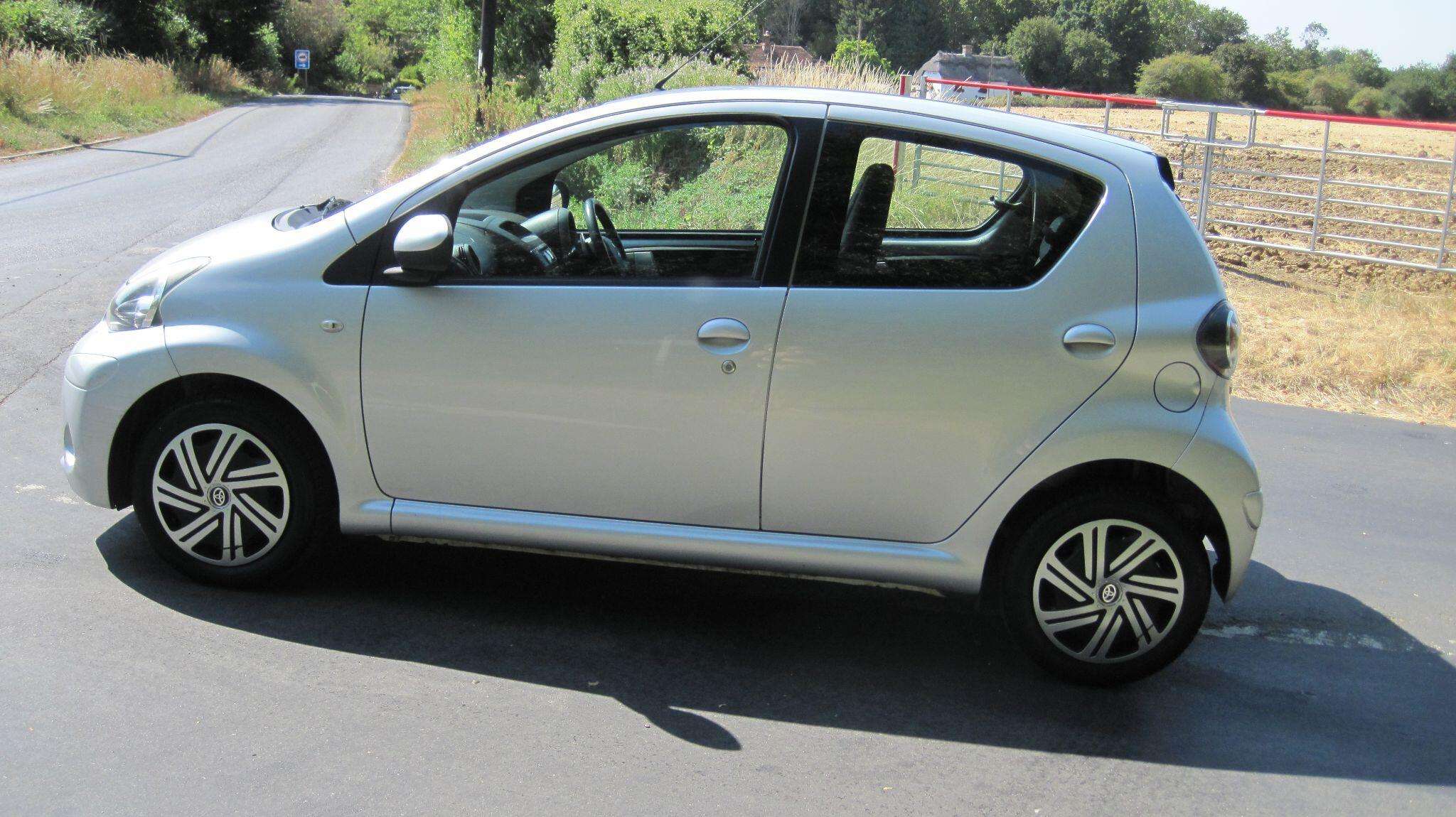2012 TOYOTA AYGO 2012 TOYOTA AYGO