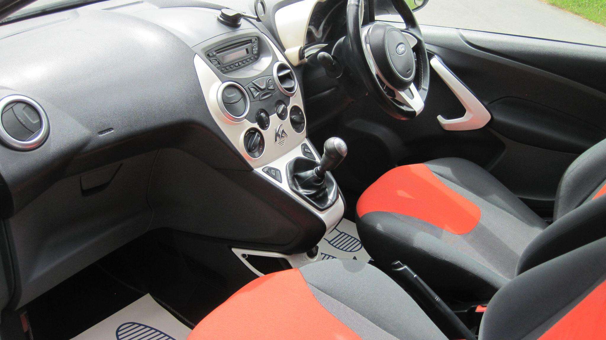 2012 FORD KA 2012 FORD KA