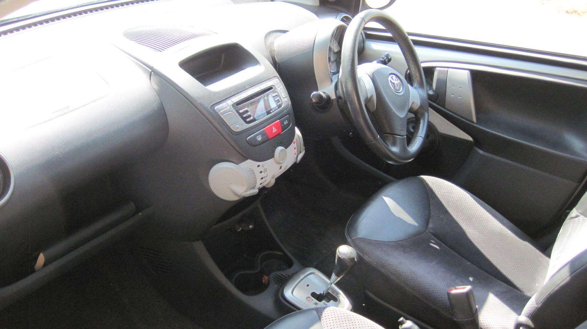 2012 TOYOTA AYGO 2012 TOYOTA AYGO