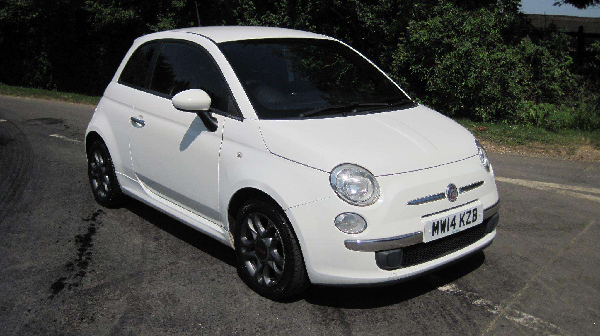 A 2014 FIAT 500 1.2 S Euro 6 (s/s) 3dr A 2014 FIAT 500 1.2 S Euro 6 (s/s) 3dr