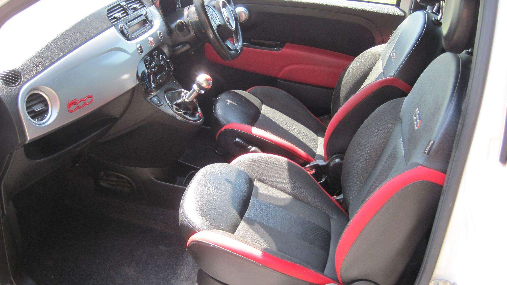 2014 FIAT 500 2014 FIAT 500