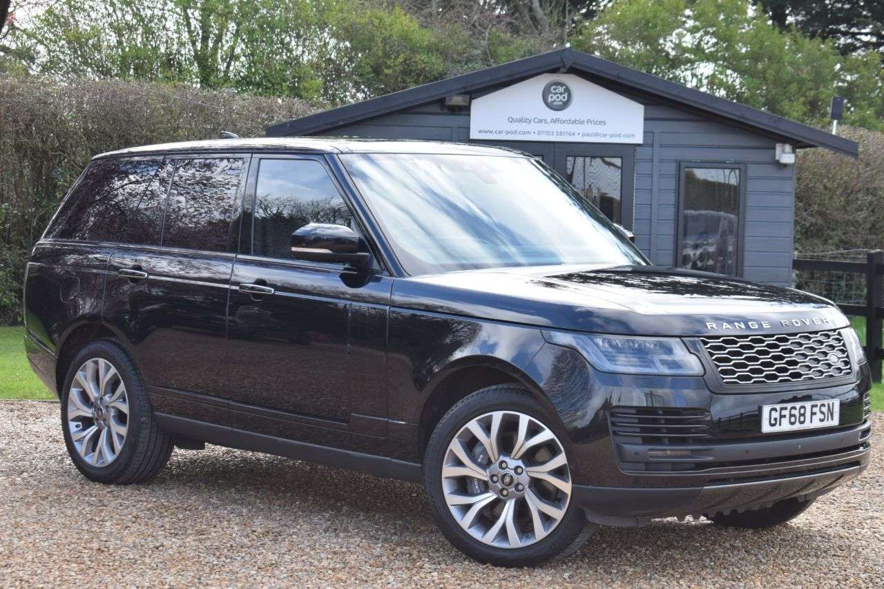 A 2018 LAND ROVER RANGE ROVER 2.0 P400e 12.4kWh GPF Autobiography SUV 5dr Petrol Plug-in Hybrid Auto 4WD A 2018 LAND ROVER RANGE ROVER 2.0 P400e 12.4kWh GPF Autobiography SUV 5dr Petrol Plug-in Hybrid Auto 4WD