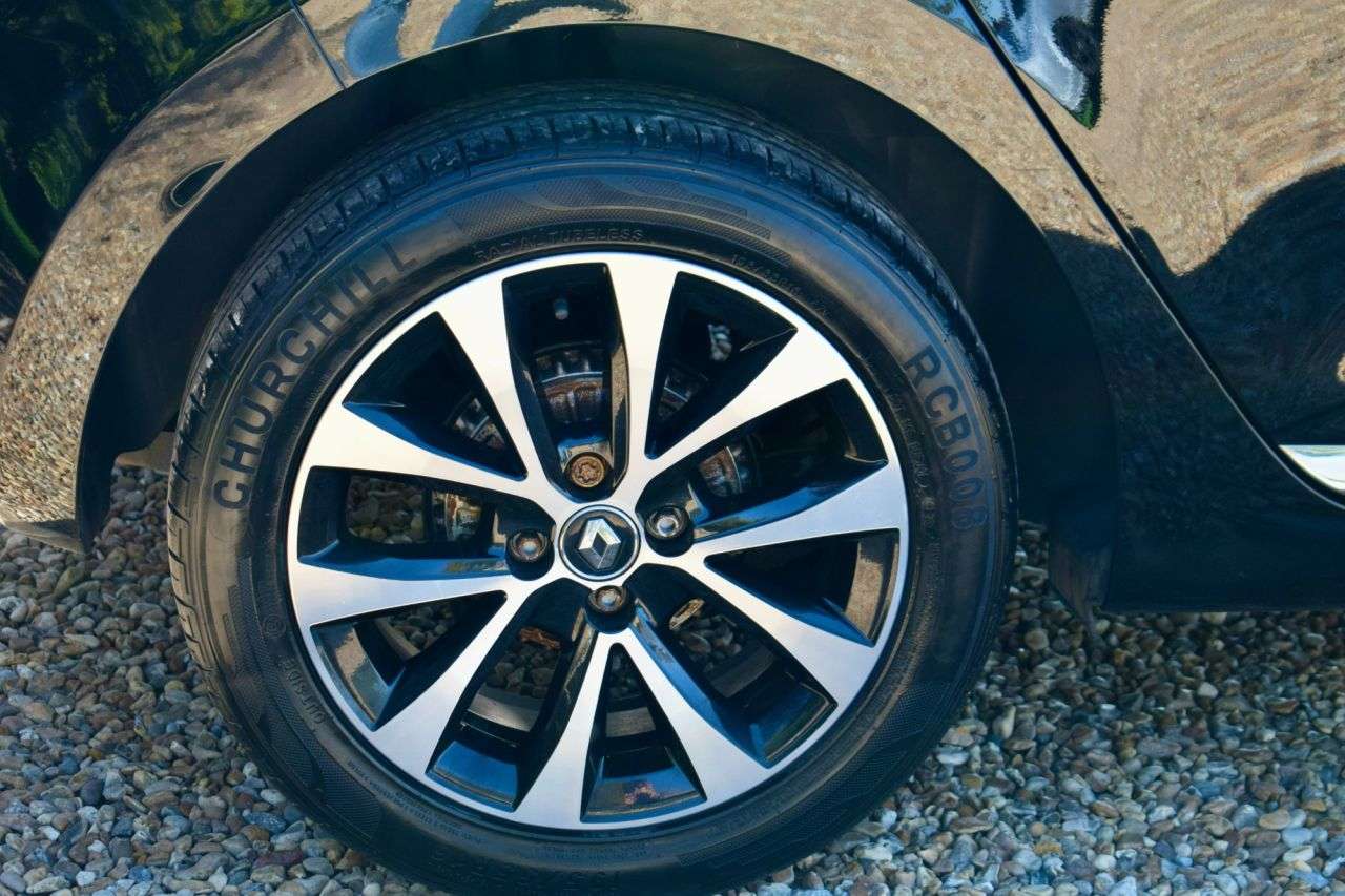 2020 RENAULT CLIO 2020 RENAULT CLIO