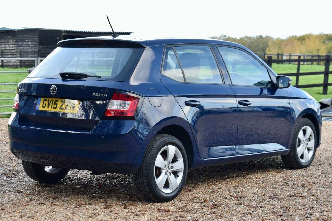 2015 SKODA FABIA 2015 SKODA FABIA