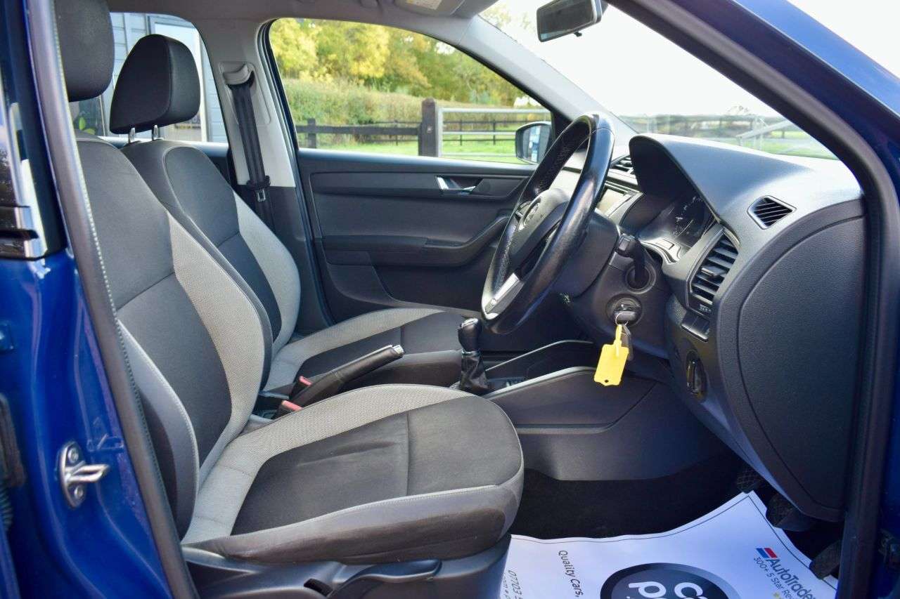 2015 SKODA FABIA 2015 SKODA FABIA