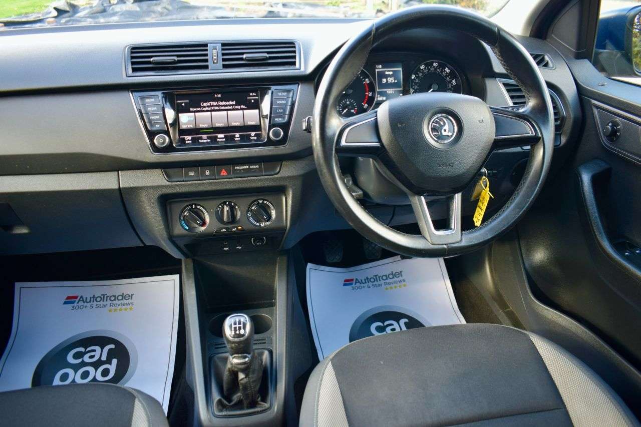 2015 SKODA FABIA 2015 SKODA FABIA