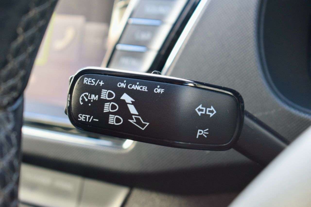 2015 SKODA FABIA 2015 SKODA FABIA