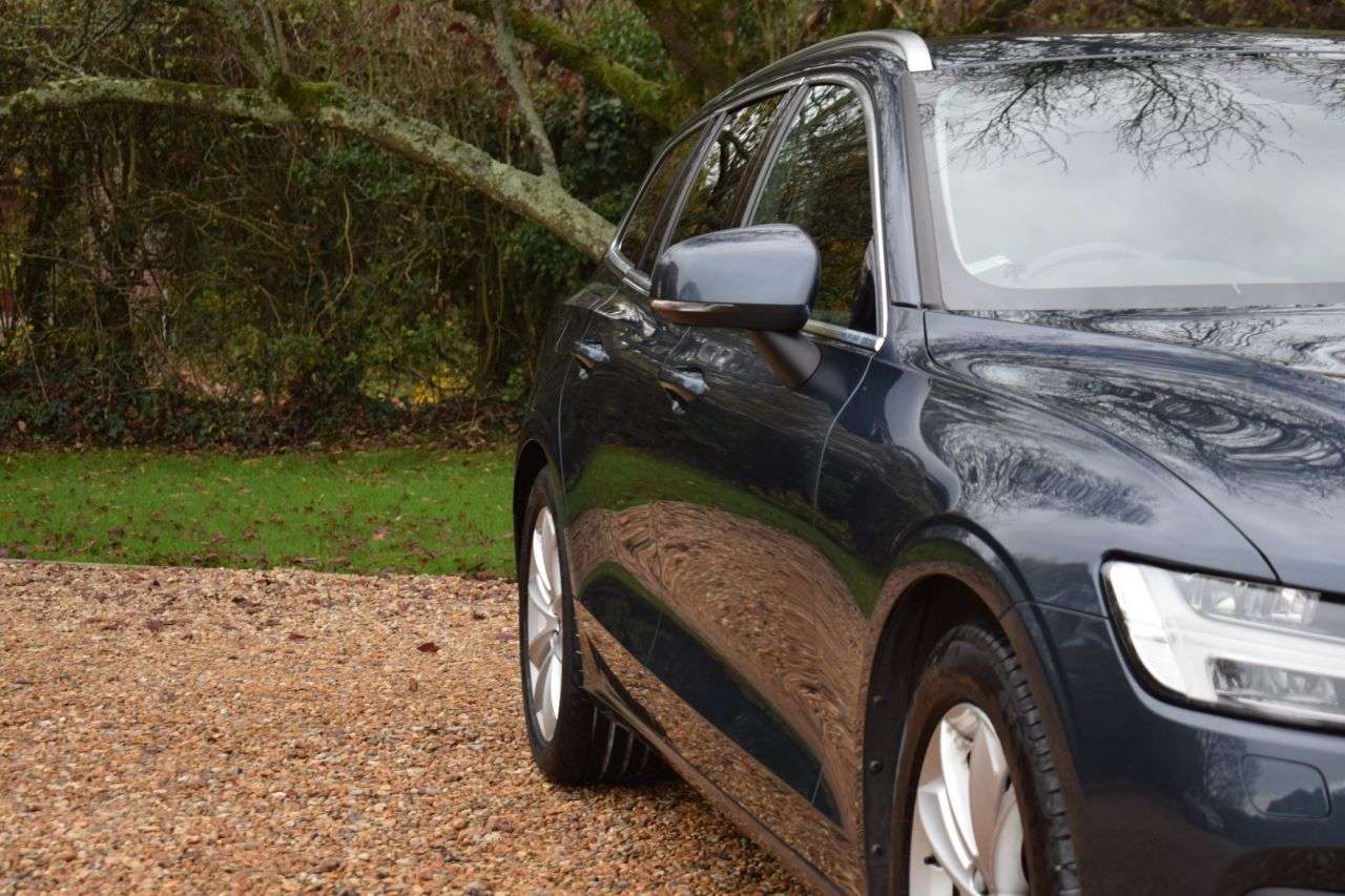 2018 VOLVO V60 2018 VOLVO V60