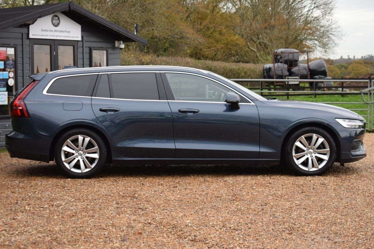 2018 VOLVO V60 2018 VOLVO V60