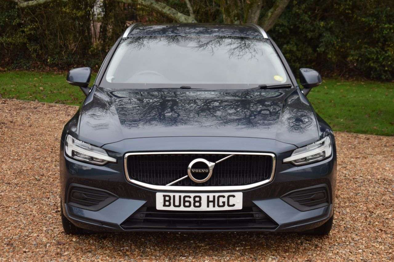 2018 VOLVO V60 2018 VOLVO V60