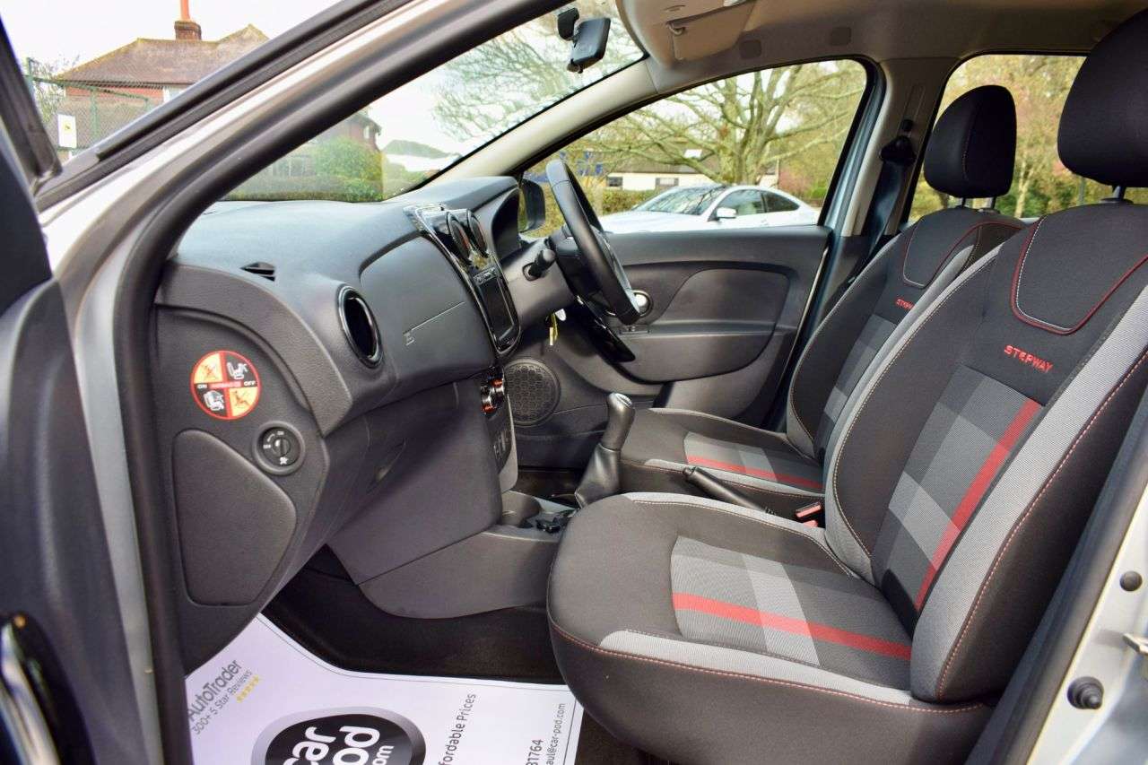 2019 DACIA SANDERO STEPWAY 2019 DACIA SANDERO STEPWAY