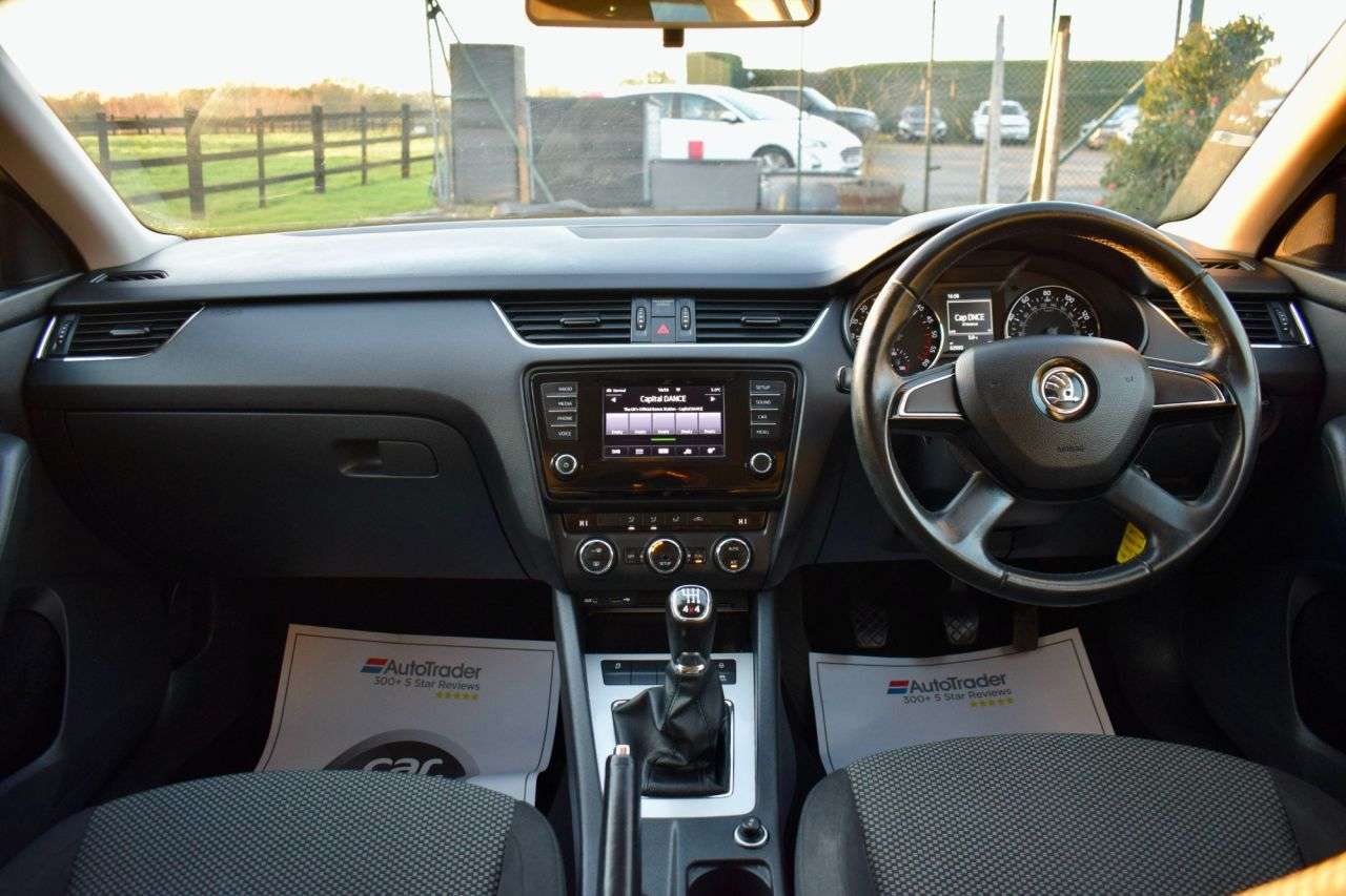 2014 SKODA OCTAVIA 2014 SKODA OCTAVIA