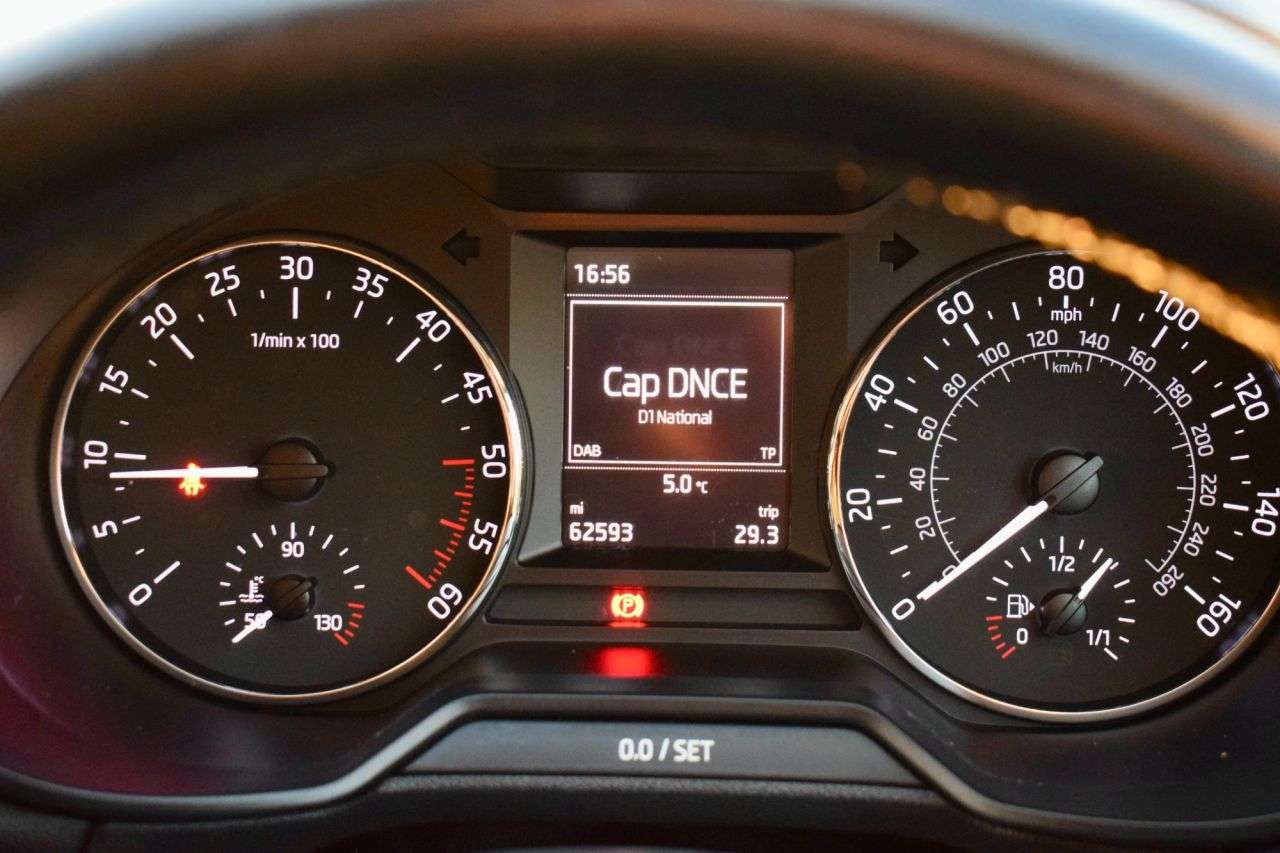 2014 SKODA OCTAVIA 2014 SKODA OCTAVIA