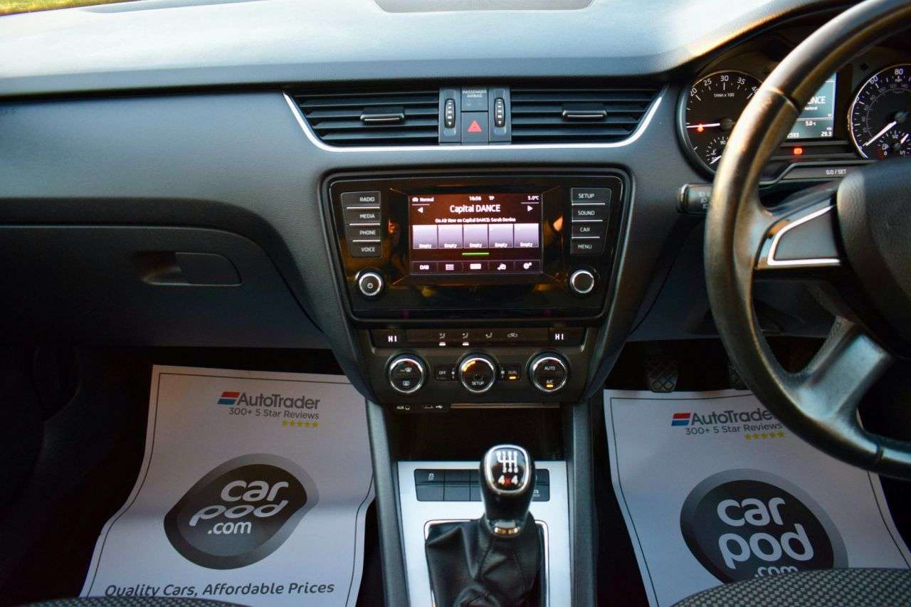 2014 SKODA OCTAVIA 2014 SKODA OCTAVIA