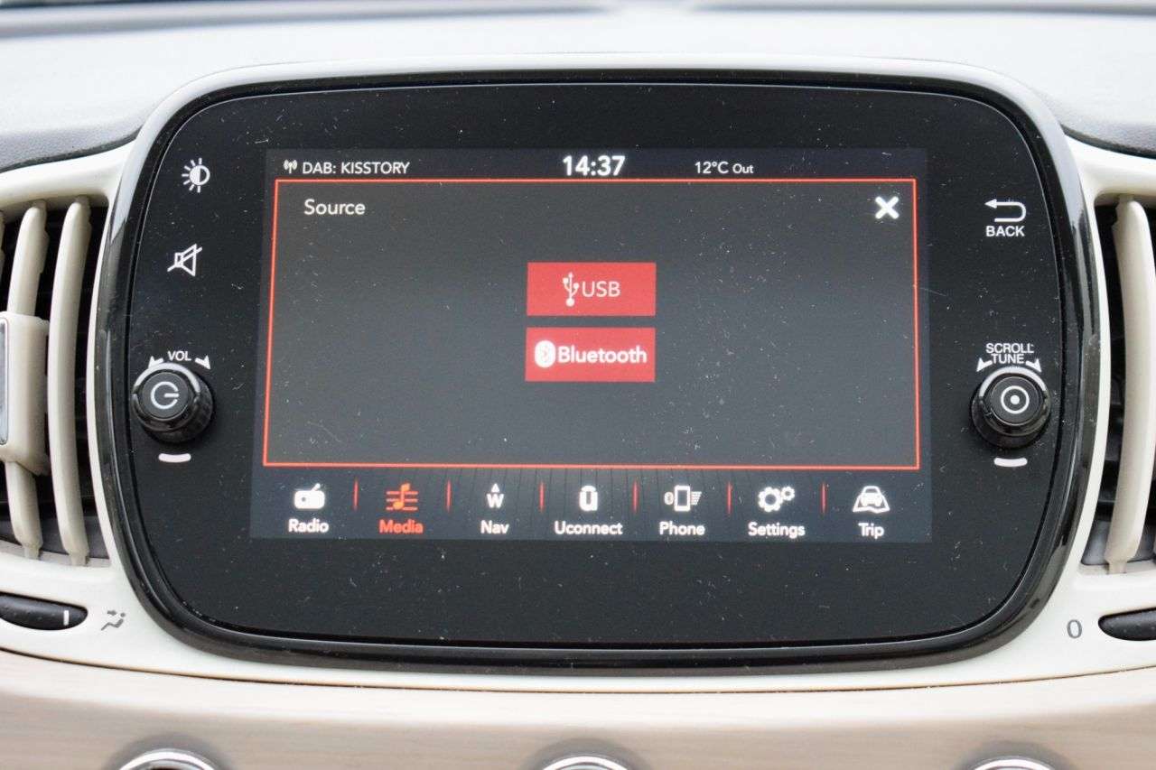 2020 FIAT 500 2020 FIAT 500