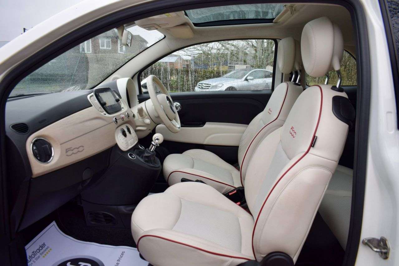 2020 FIAT 500 2020 FIAT 500