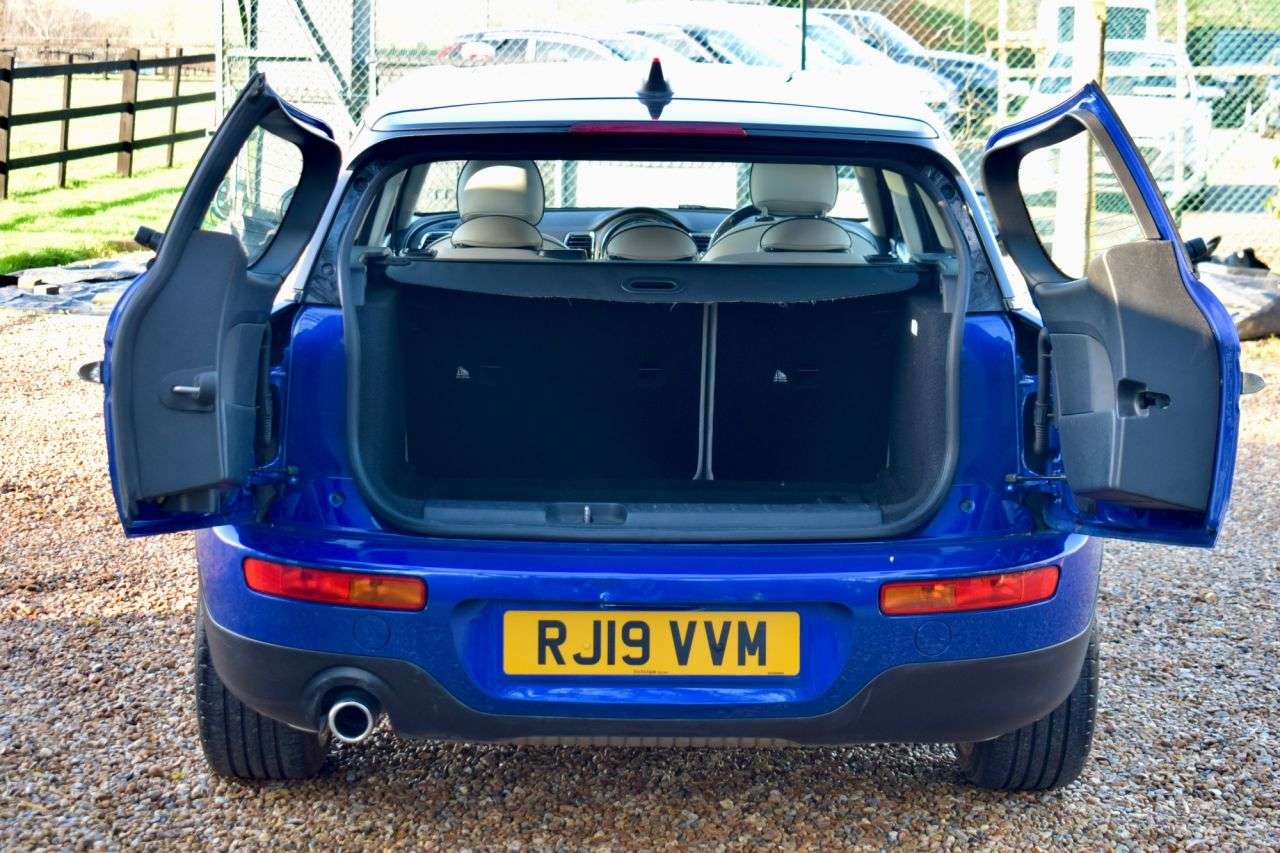 2019 MINI CLUBMAN 2019 MINI CLUBMAN