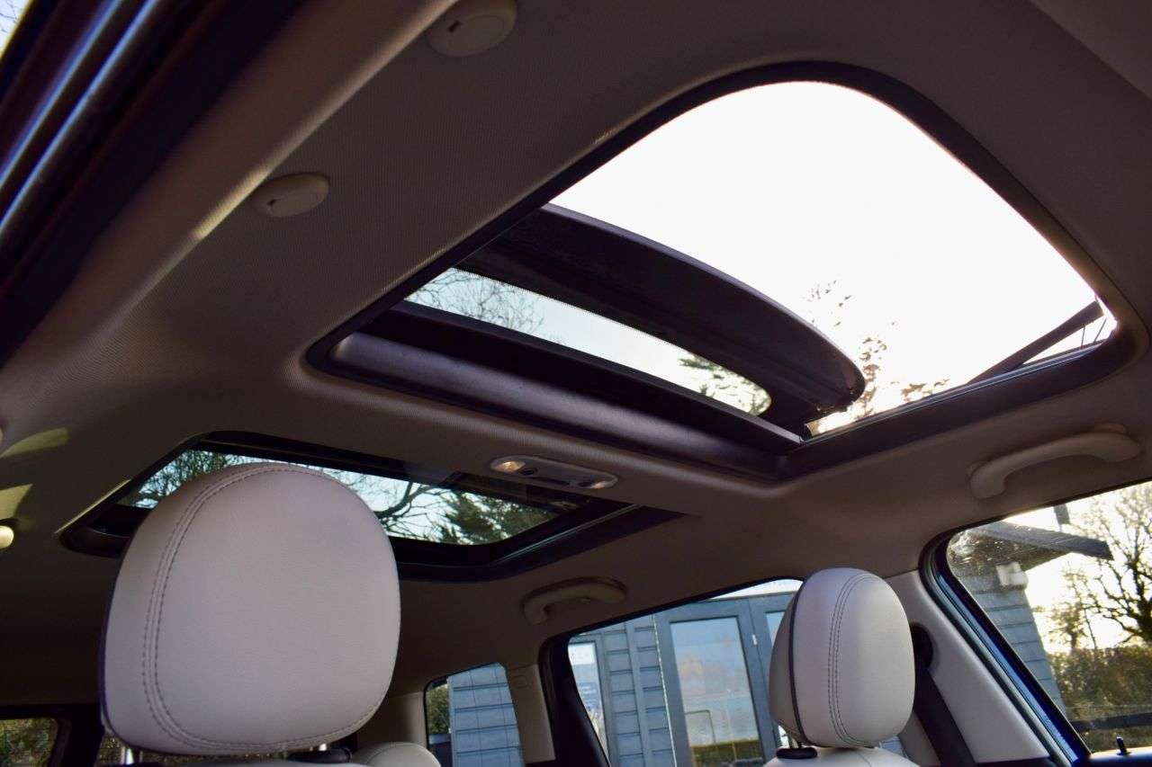 2019 MINI CLUBMAN 2019 MINI CLUBMAN