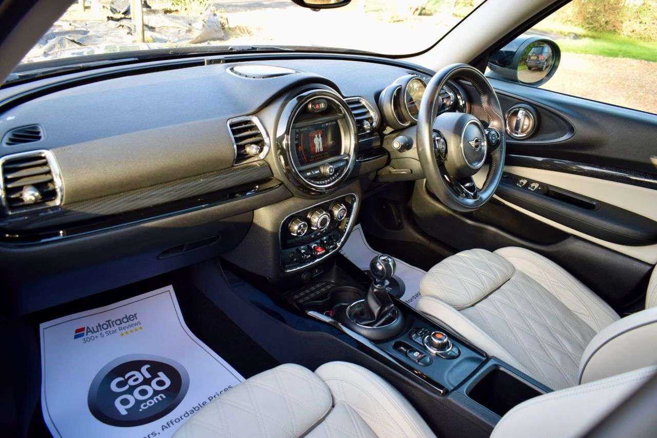 2019 MINI CLUBMAN 2019 MINI CLUBMAN