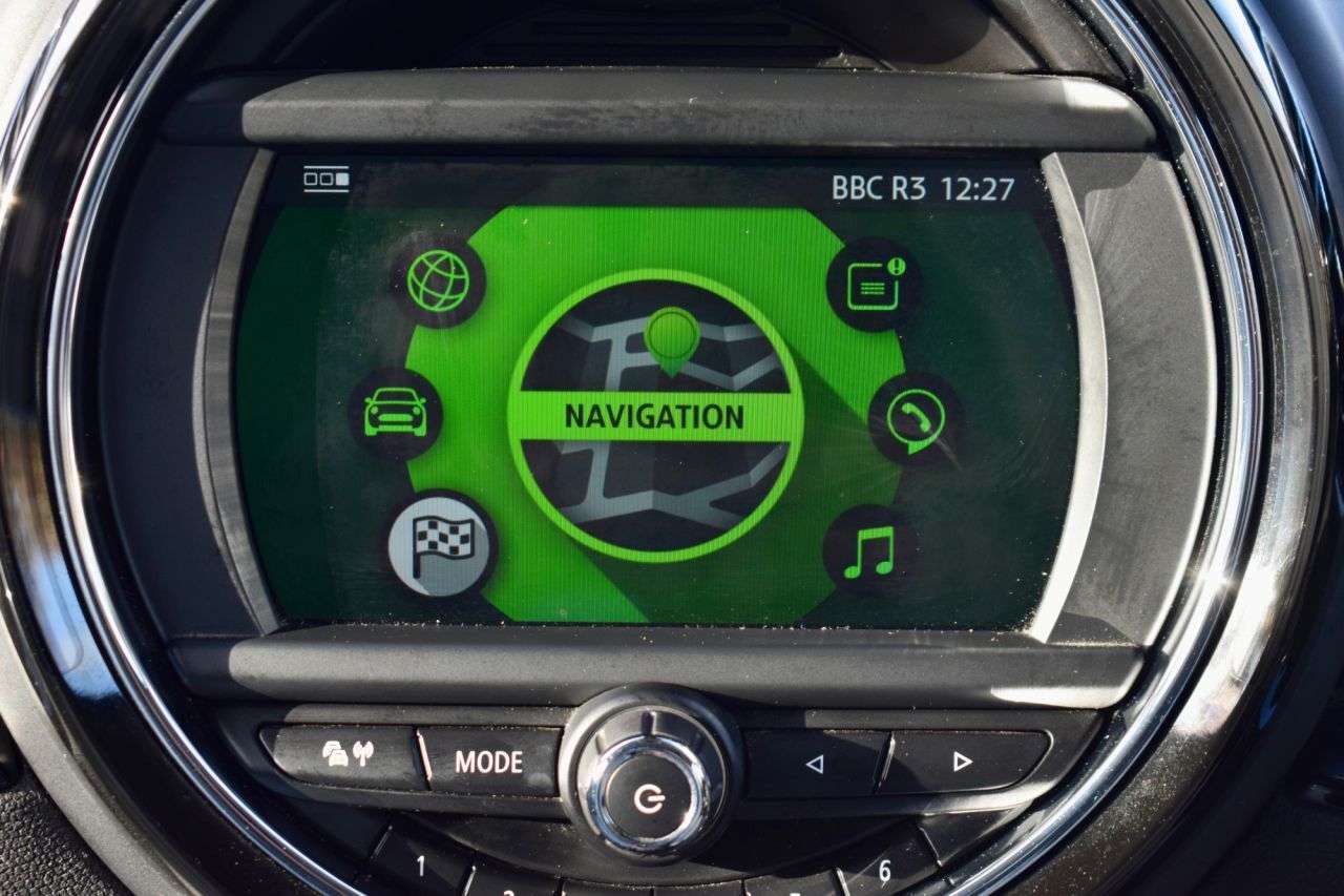 2019 MINI CLUBMAN 2019 MINI CLUBMAN