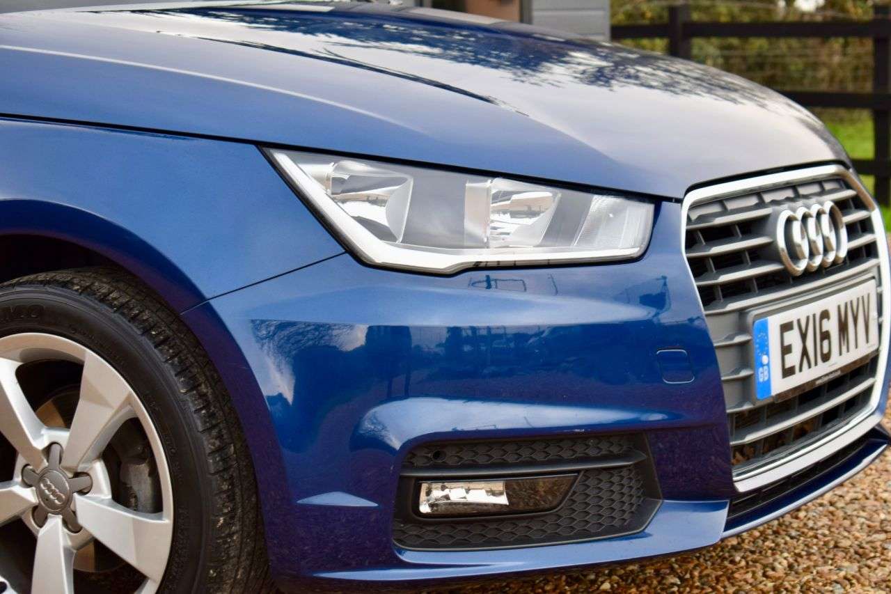 2016 AUDI A1 2016 AUDI A1