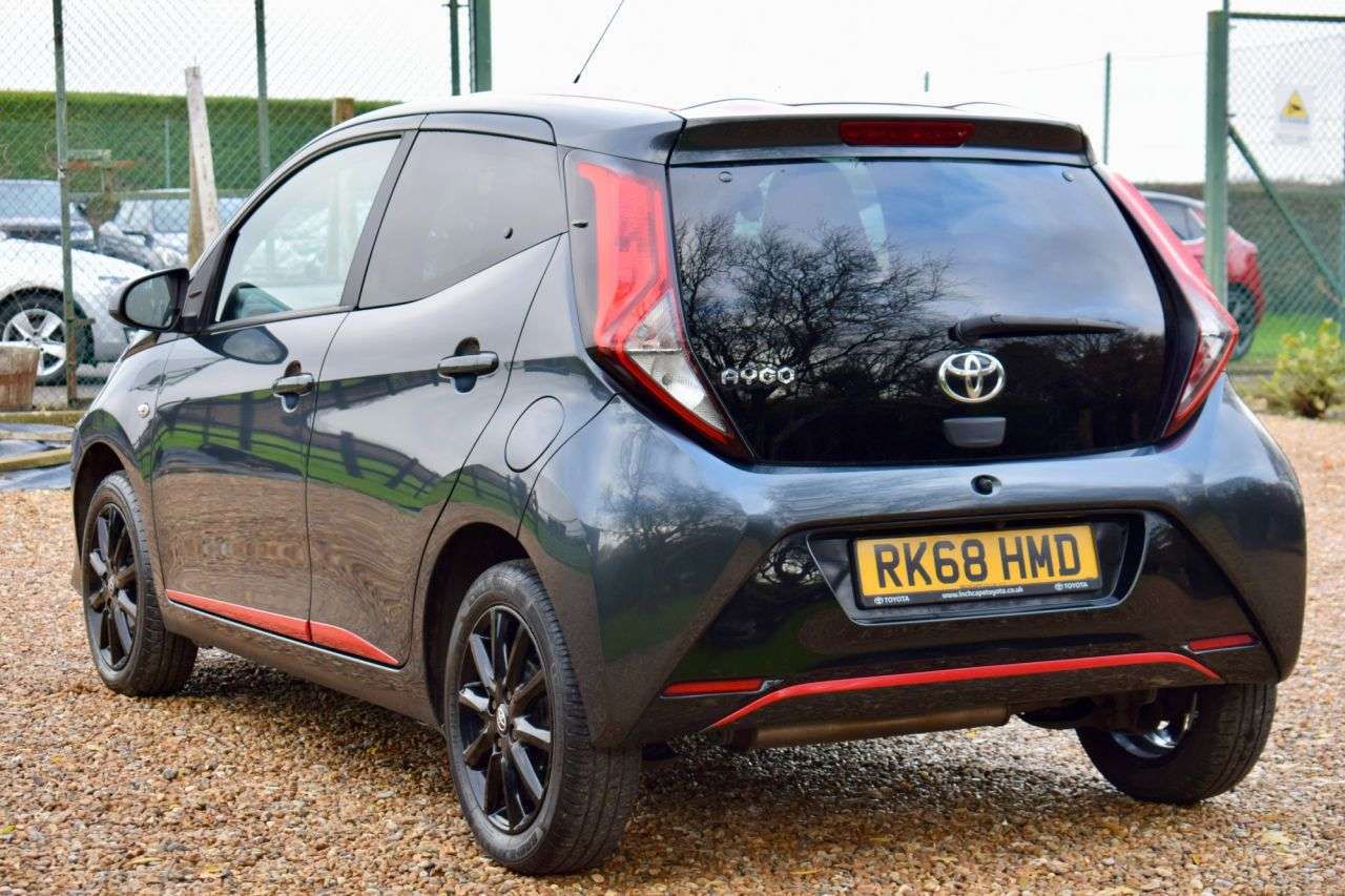 2018 TOYOTA AYGO 2018 TOYOTA AYGO