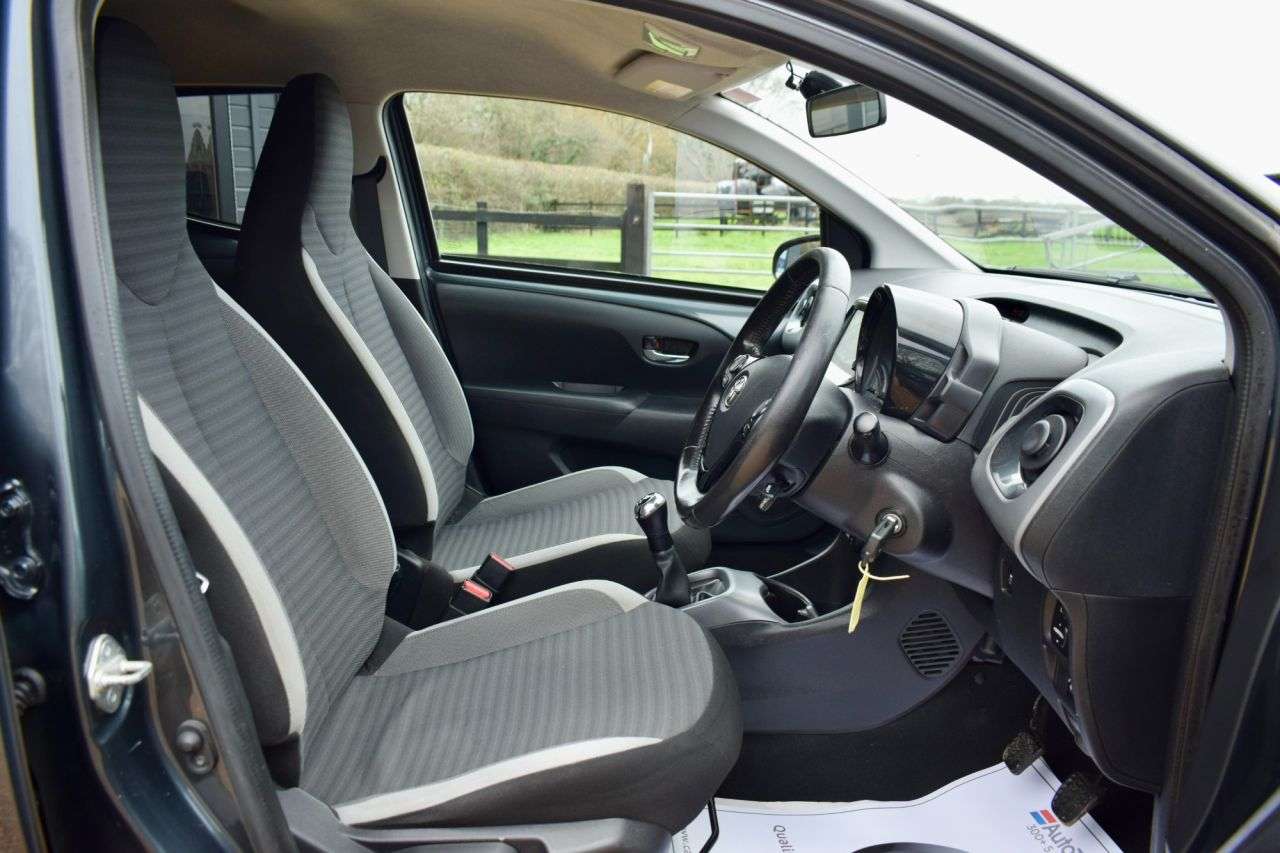 2018 TOYOTA AYGO 2018 TOYOTA AYGO