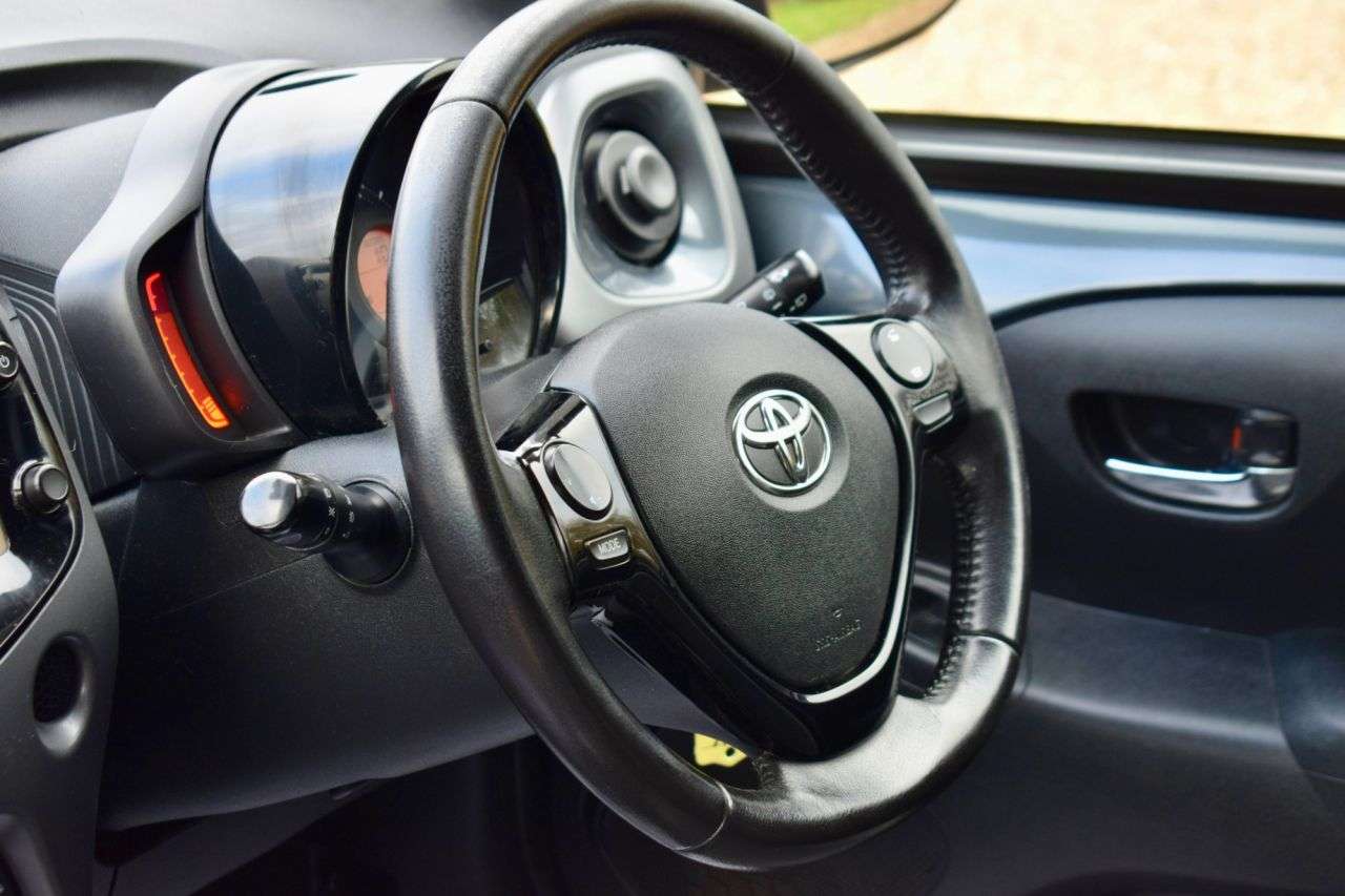 2018 TOYOTA AYGO 2018 TOYOTA AYGO