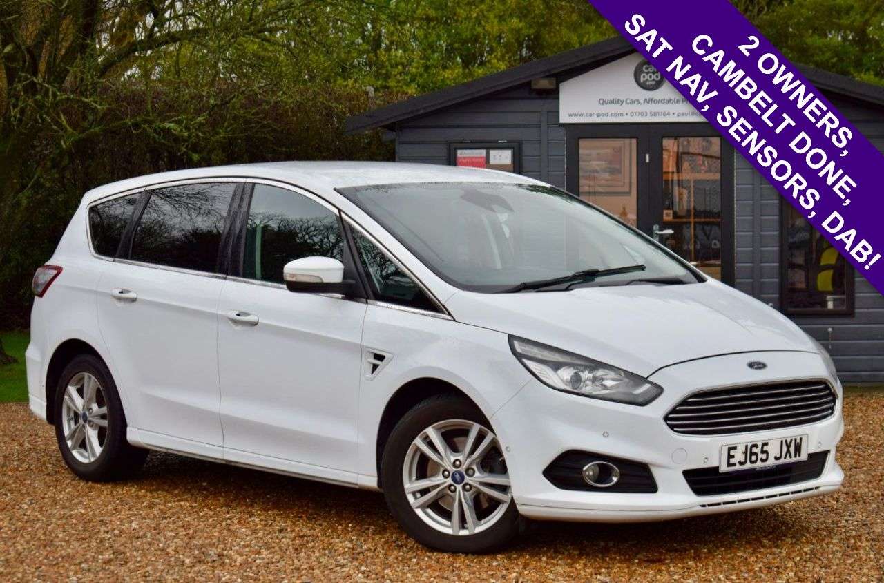 A 2015 FORD S-MAX 2.0 TDCi Titanium MPV 5dr Diesel Powershift Euro 6 (s/s) (150 ps) SAT NAV, A 2015 FORD S-MAX 2.0 TDCi Titanium MPV 5dr Diesel Powershift Euro 6 (s/s) (150 ps) SAT NAV,