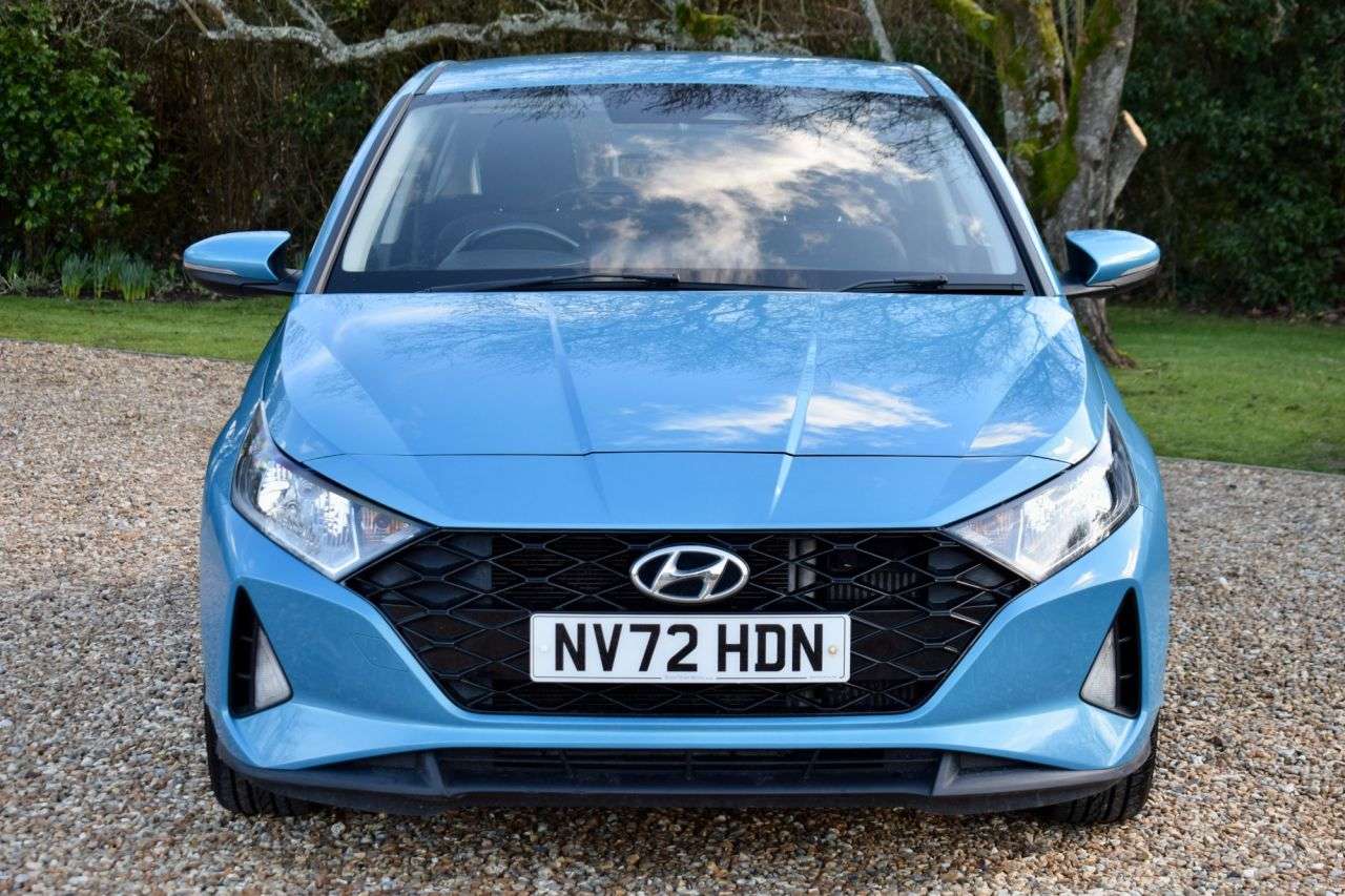 A 2022 HYUNDAI I20 1.0 T-GDi MHEV SE Connect Hatchback 5dr Petrol Hybrid Manual Euro 6 (s/s) ( A 2022 HYUNDAI I20 1.0 T-GDi MHEV SE Connect Hatchback 5dr Petrol Hybrid Manual Euro 6 (s/s) (