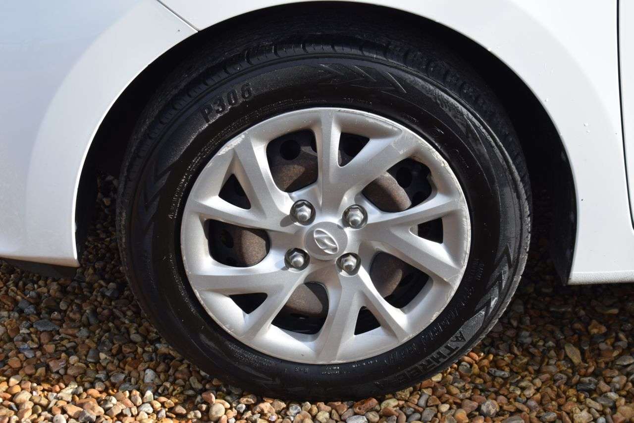 2017 HYUNDAI I10 2017 HYUNDAI I10