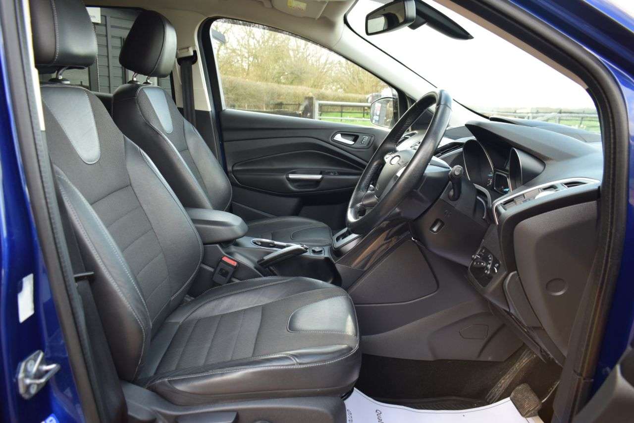 2015 FORD KUGA 2015 FORD KUGA