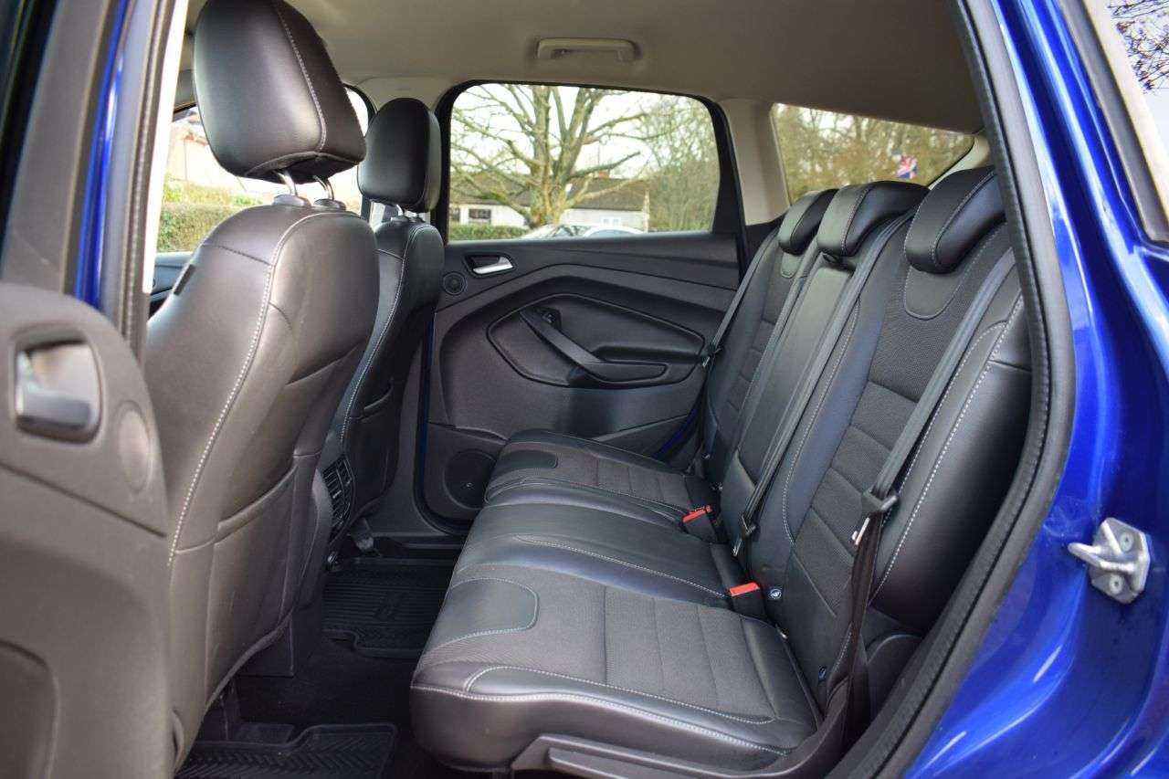 2015 FORD KUGA 2015 FORD KUGA