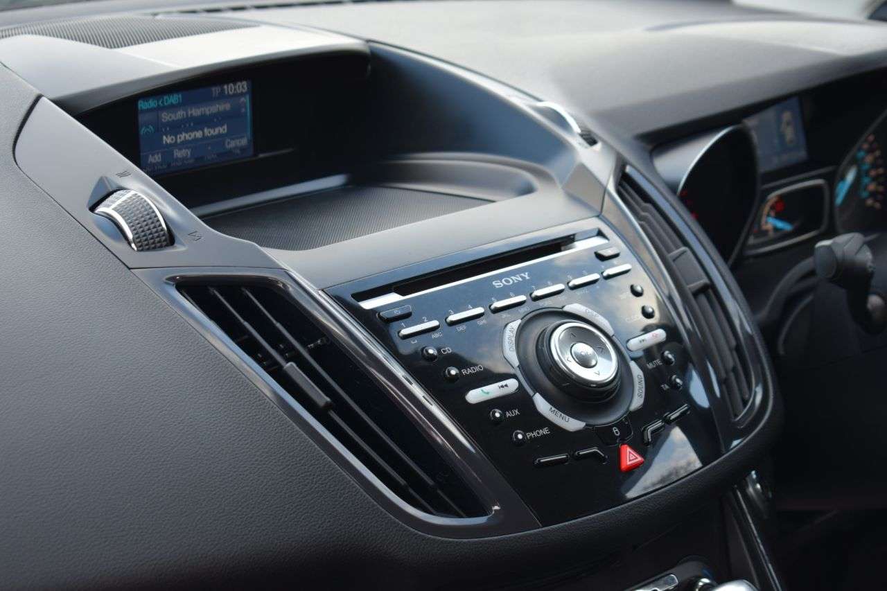 2015 FORD KUGA 2015 FORD KUGA