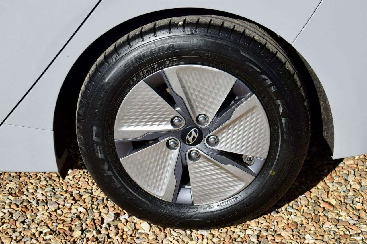 2021 HYUNDAI IONIQ 2021 HYUNDAI IONIQ