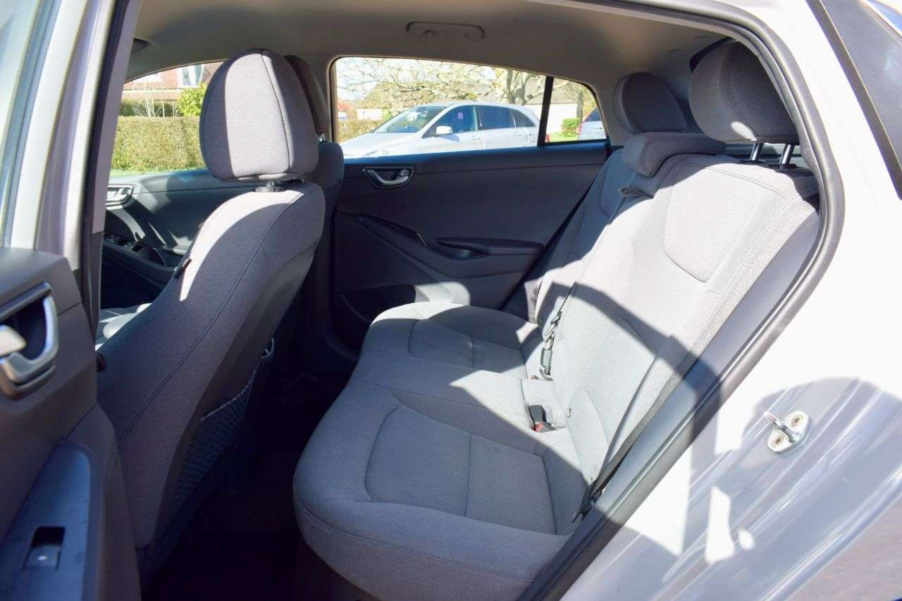 2021 HYUNDAI IONIQ 2021 HYUNDAI IONIQ