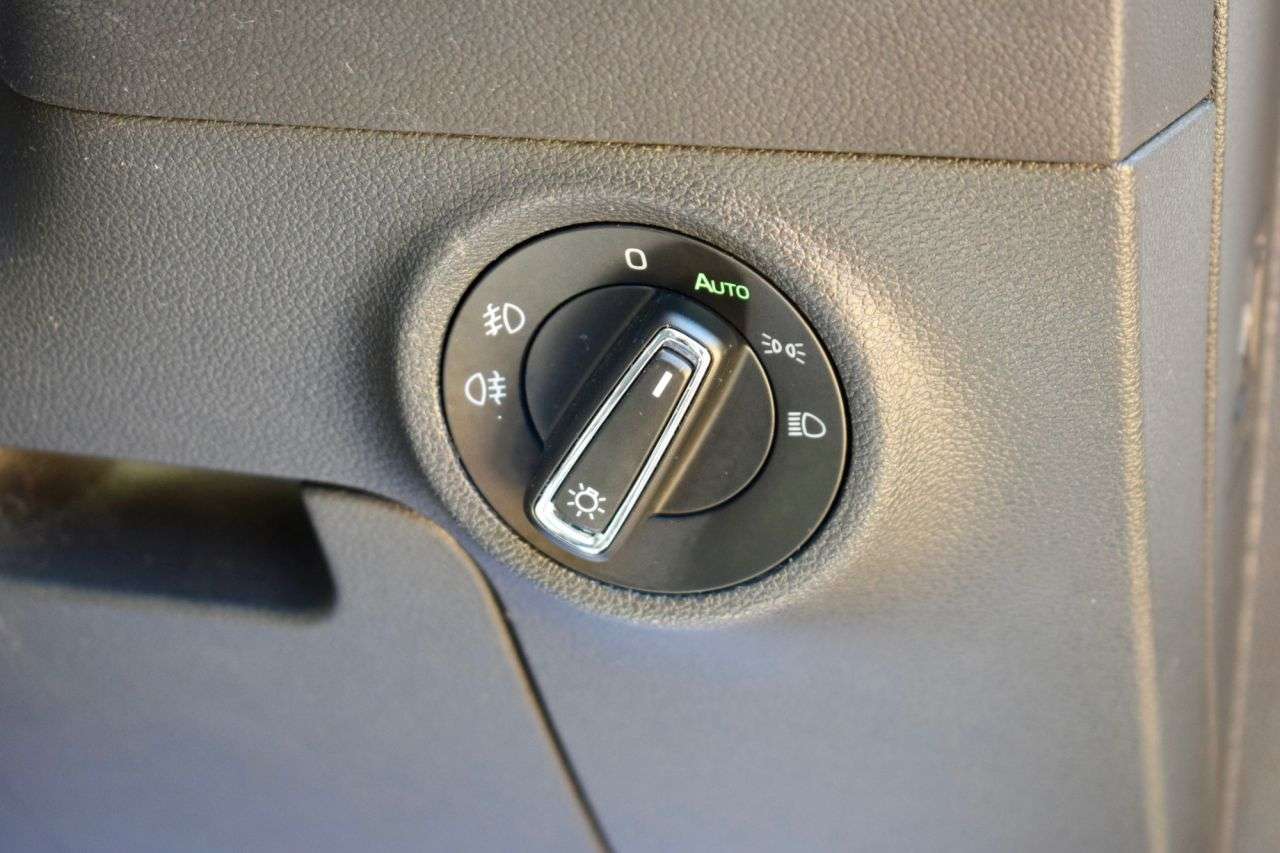 2018 SKODA KAROQ 2018 SKODA KAROQ